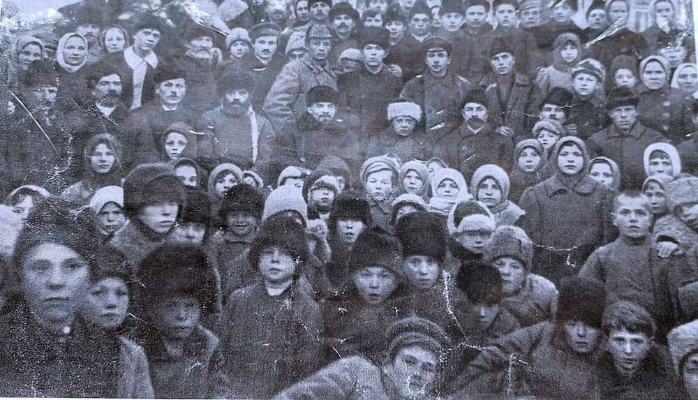 Фотография открытия Ярополецкой ГЭС.