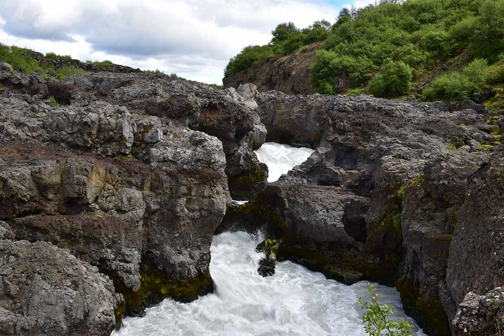 Водопад Барнафосс (Barnafoss).Июль 2017 года.
