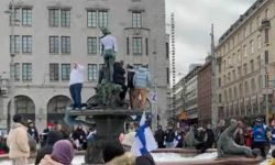 Празднование у Хавис Аманды